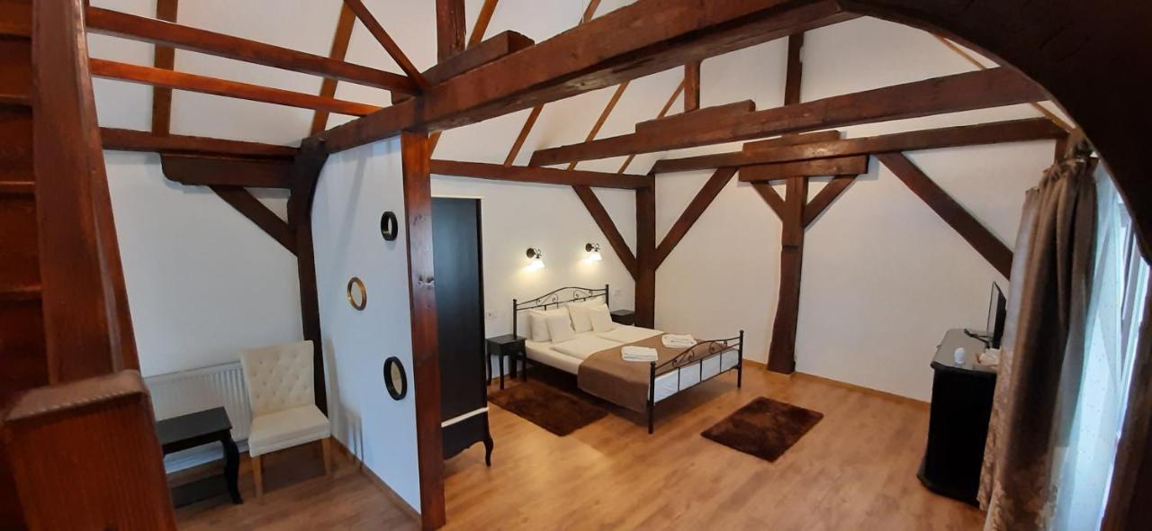 Gasthof Clara ซีบิว ภายนอก รูปภาพ