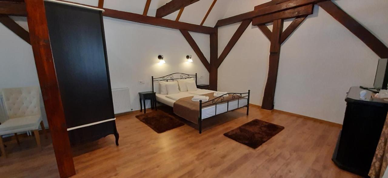 Gasthof Clara ซีบิว ภายนอก รูปภาพ